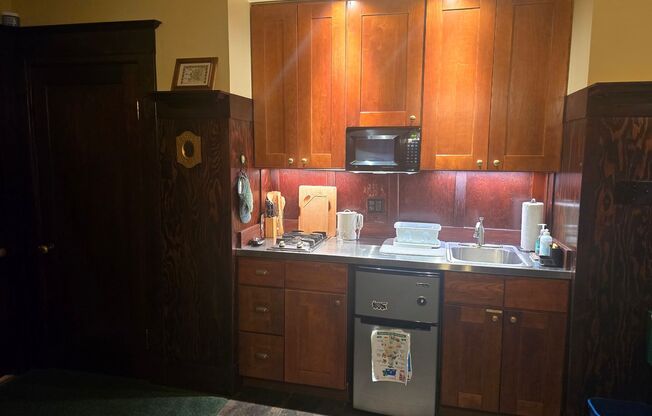 Washington Ave 212-218