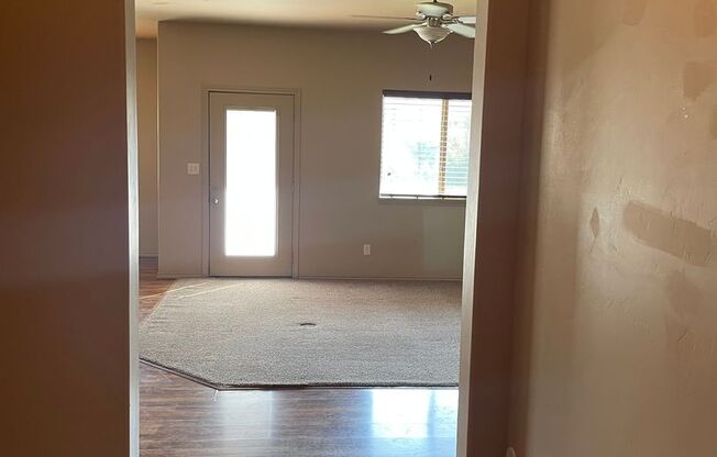 3156 Cross Canyon Ln