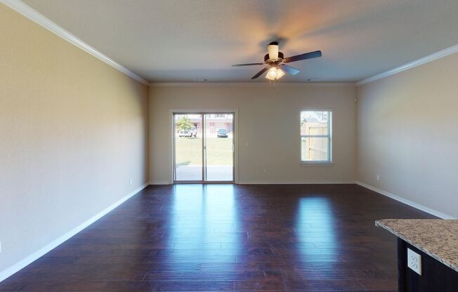 Shadowbrooke Townhomes - 3 Bedroom Townhome for Rent!