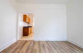 2 beds, 1 bath, $2,895, Unit 43