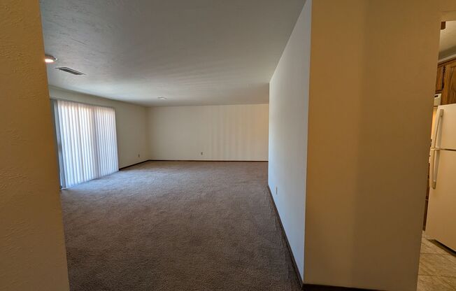 2 beds, 2 baths, 1,034 sqft, $1,279, Unit 1401 080