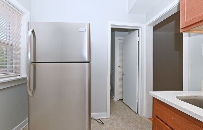 Studio, 1 bath, 380 sqft, $995, Unit 6102-1E