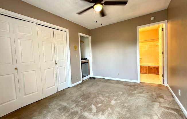 Studio, 1 bath, 179 sqft, $695, Unit 169-A Condor