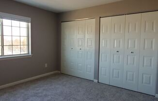 2 beds, 1 bath, 1,100 sqft, $1,875, Unit 4860-12