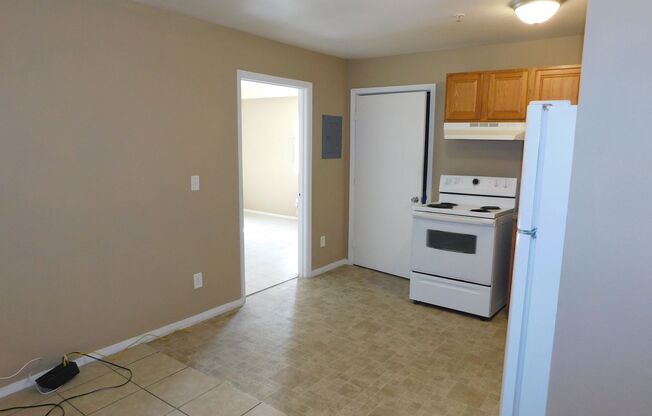 one-bedroom apartment - North Las Vegas - NO PETS - 3017 E Carey