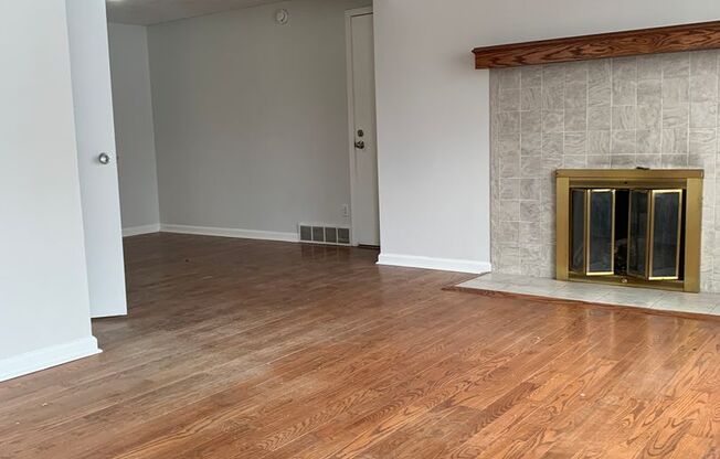 Your Next Home Awaits: 4BR/2BA in Desirable Prairie Village Location!