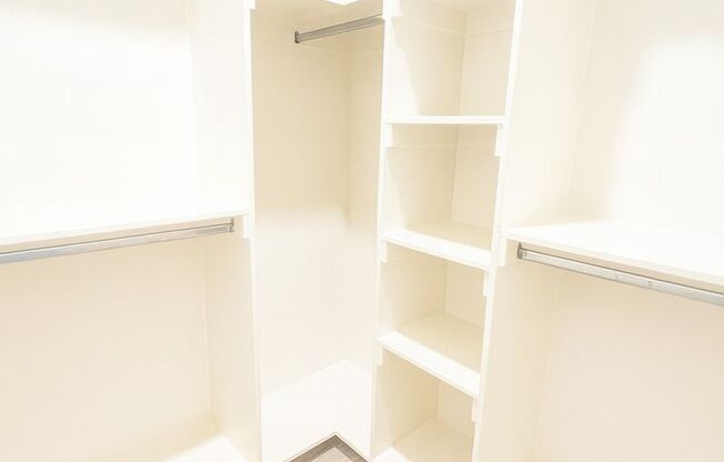 1 bed, 1 bath, 590 sqft, $1,845, Unit 118