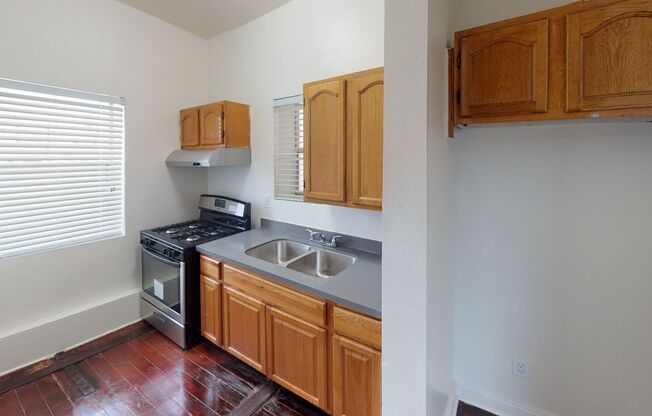 1 bed, 1 bath, 600 sqft, $1,595, Unit 207