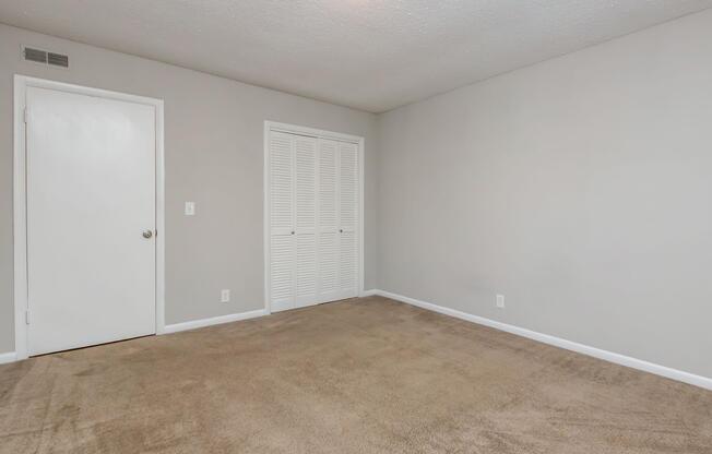 2 beds, 1 bath, 950 sqft, $1,250