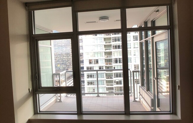 2 beds, 2 baths, $4,300, Unit Unit 2401