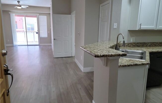 FABULOUS 2 BED, 2 BATH PARK AVENUE CONDO