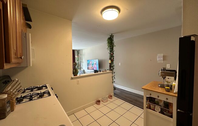 3069 Oakland