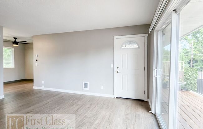 2 beds, 1 bath, 672 sqft, $1,395, Unit 21