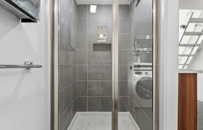 Studio, 1 bath, 299 sqft, $1,725, Unit 37-Bedroom4