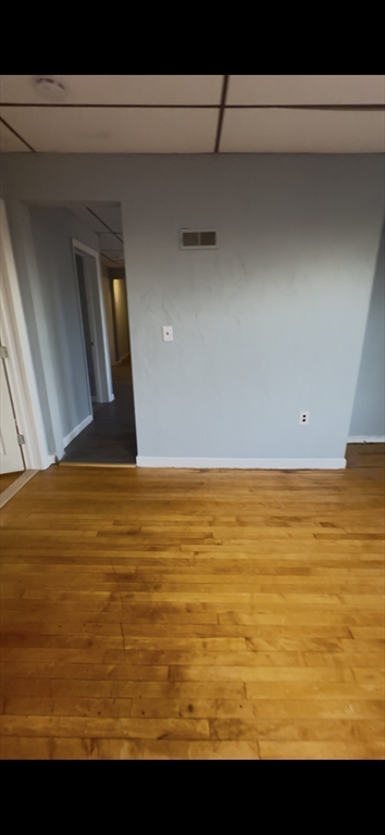 3 beds, 1 bath, 1,300 sqft, $2,000, Unit 3