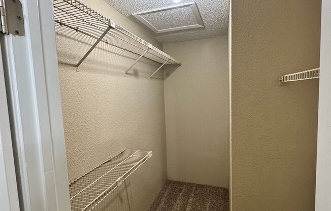 2 beds, 2 baths, 900 sqft, $1,025, Unit 506