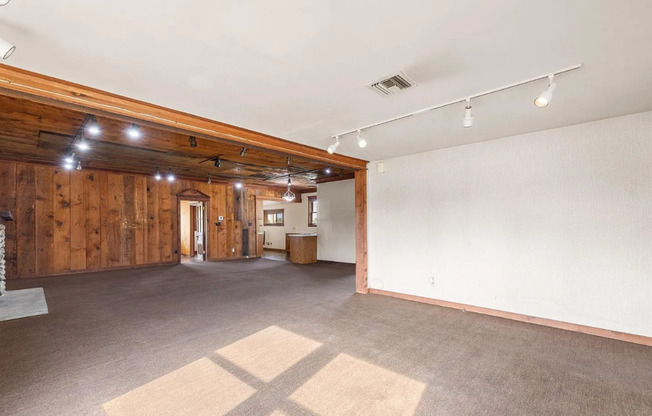 400 E Belle Terrace