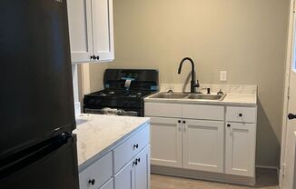 1 bed, 1 bath, $700, Unit 2042 Apt 1