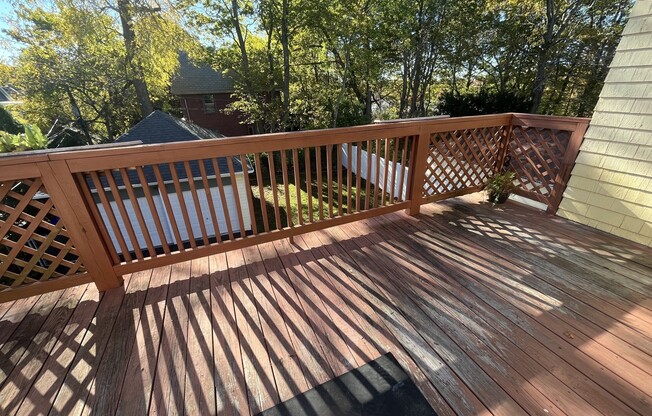 3 beds, 1 bath, 1,300 sqft, $3,200, Unit 2