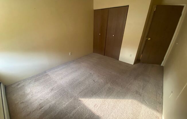 2 beds, 2 baths, $1,800