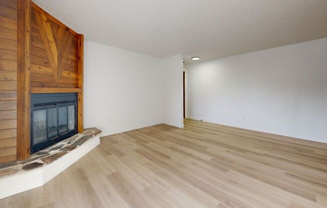 2 beds, 1 bath, 1,050 sqft, $1,050, Unit 203-108F