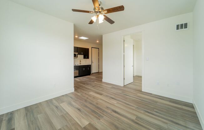 Janie Apartments - Free internet!