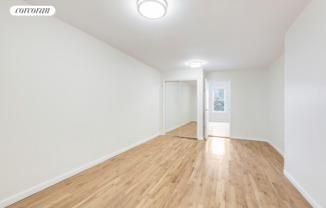 321 VANDERBILT ST