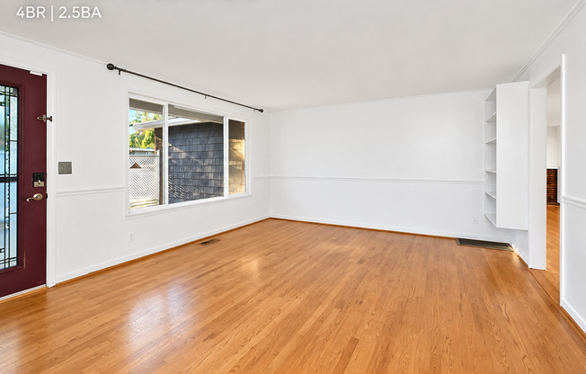12642 NE 73 ST