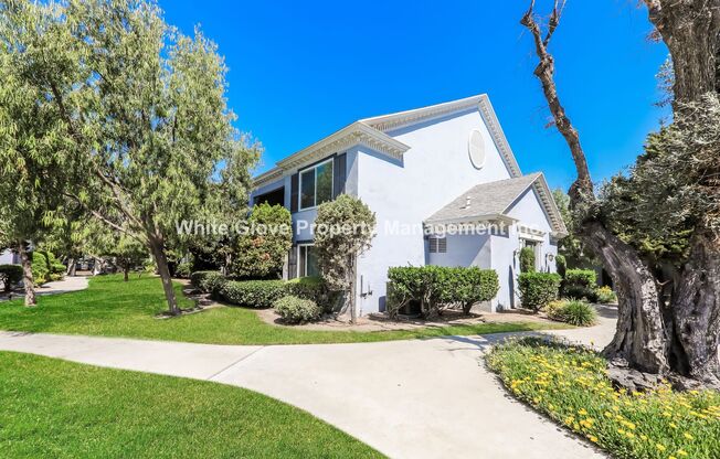 2 Bedroom Fullerton Townhome