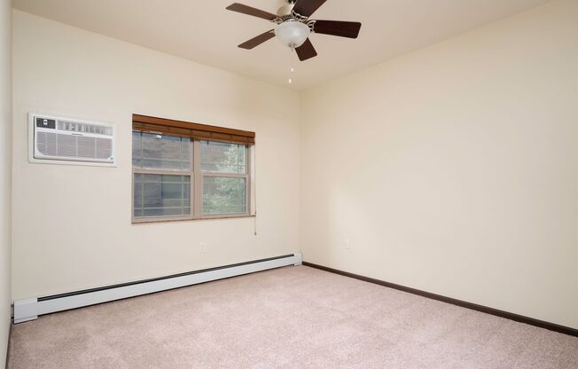1 bed, 1 bath, 928 sqft, $1,775, Unit 112