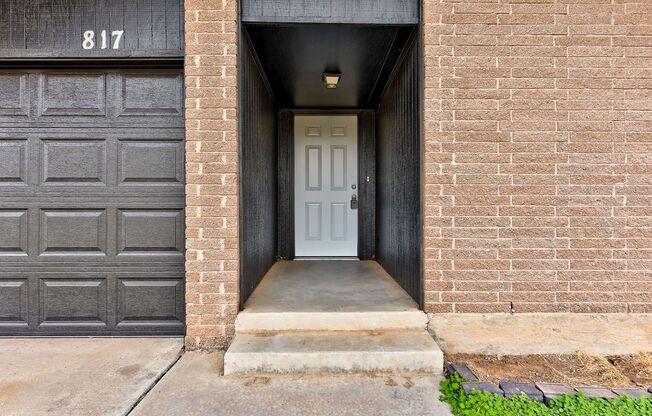 Gorgeous 3BD/2BTH Home Minutes from I-35 and The University of Oklahoma!