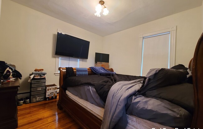 5 ALDIE ST