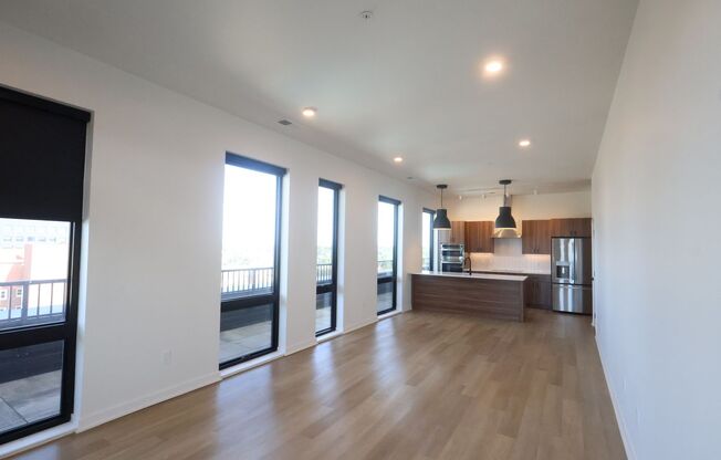 2 beds, 2 baths, 1,297 sqft, $3,600, Unit 908