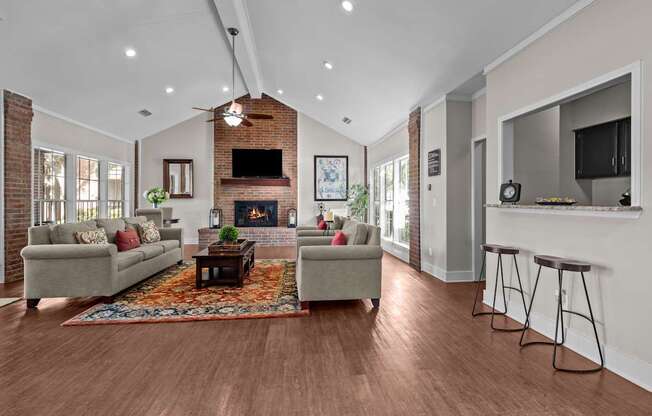 Preston Bend Apartment Homes | Dallas, TX