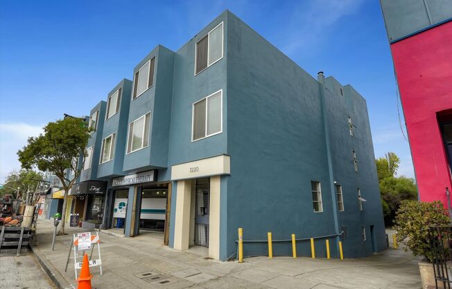3210-3240 Geary Blvd. Apartments