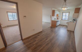 2 beds, 1 bath, 840 sqft, $895, Unit 1440-301