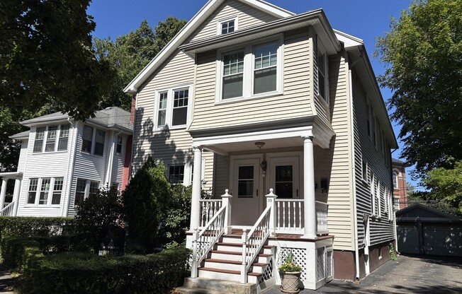 2 beds, 1 bath, 1,100 sqft, $3,000, Unit 1