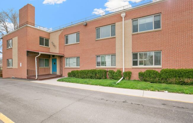 1 & 2 Bedroom Apartments for Rent in Lakewood, CO
