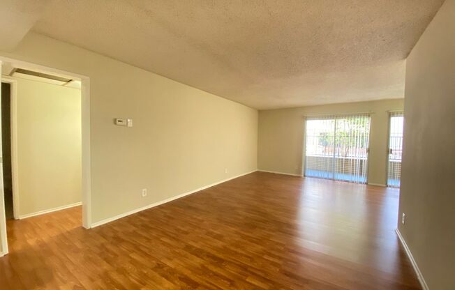 1 bed, 1 bath, 904 sqft, $2,195, Unit 112