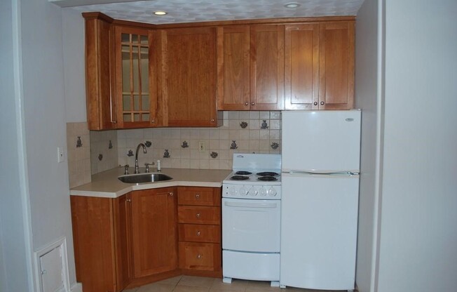 1 bed, 1 bath, 438 sqft, $2,750, Unit 6B
