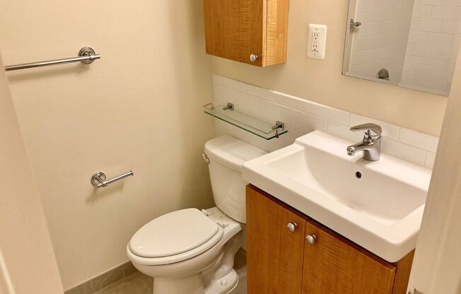 Studio, 1 bath, 440 sqft, $2,500, Unit 0816