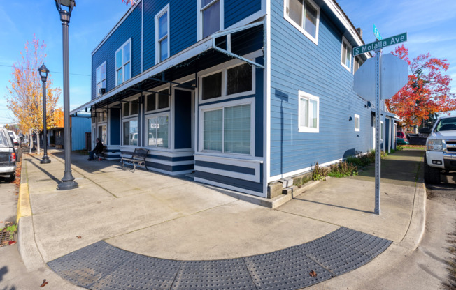 Room-by-Room Rentals Available in Downtown Molalla.