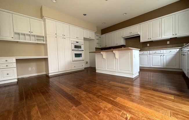 4 Bedroom home for leasing in Irvine