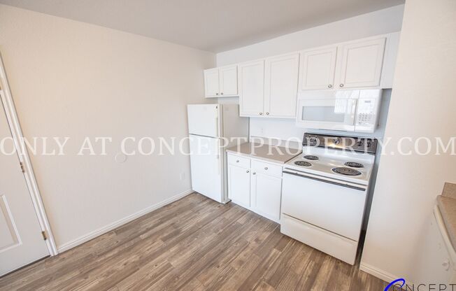 1 bed, 1 bath, 650 sqft, $999, Unit 8C