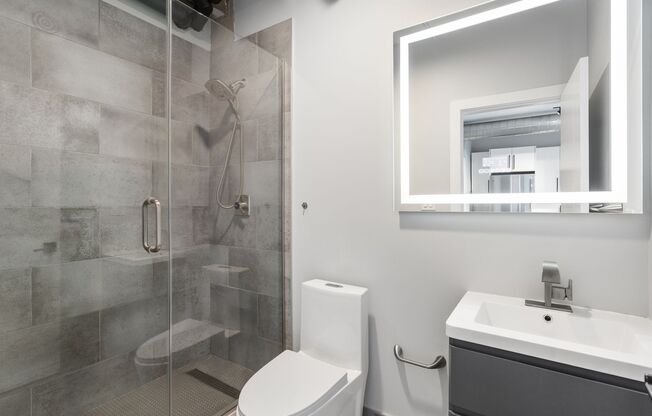 Studio, 1 bath, 280 sqft, $1,600, Unit 305