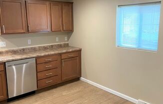 2 beds, 2 baths, $1,350