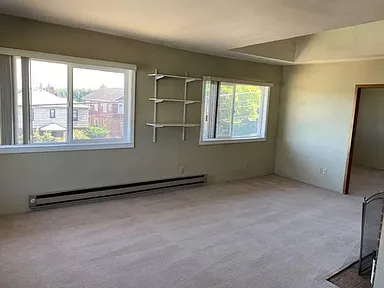 1214 24 AVE E