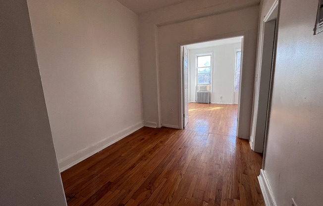 705 FLATBUSH AVE