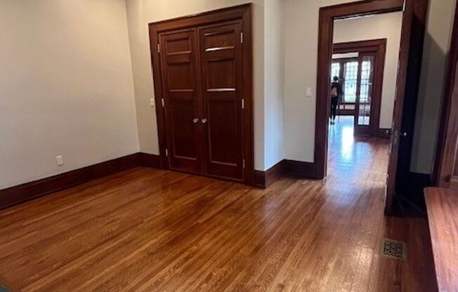 1 bed, 1 bath, 790 sqft, $1,100, Unit A