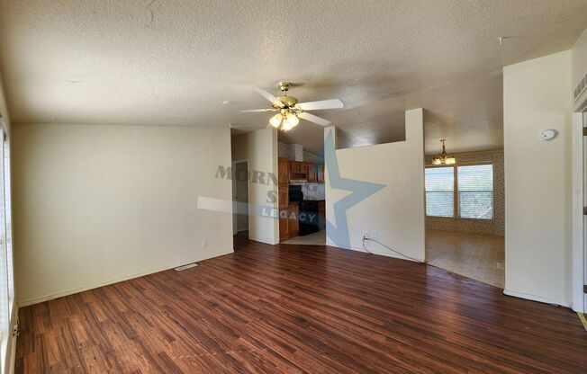 3 beds, 2 baths, $1,250